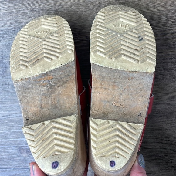 Dala Women’s Red Painted Swedish Clogs, Heidi the Swiss Miss, Scandinavian EU 36 - Picture 10 of 11